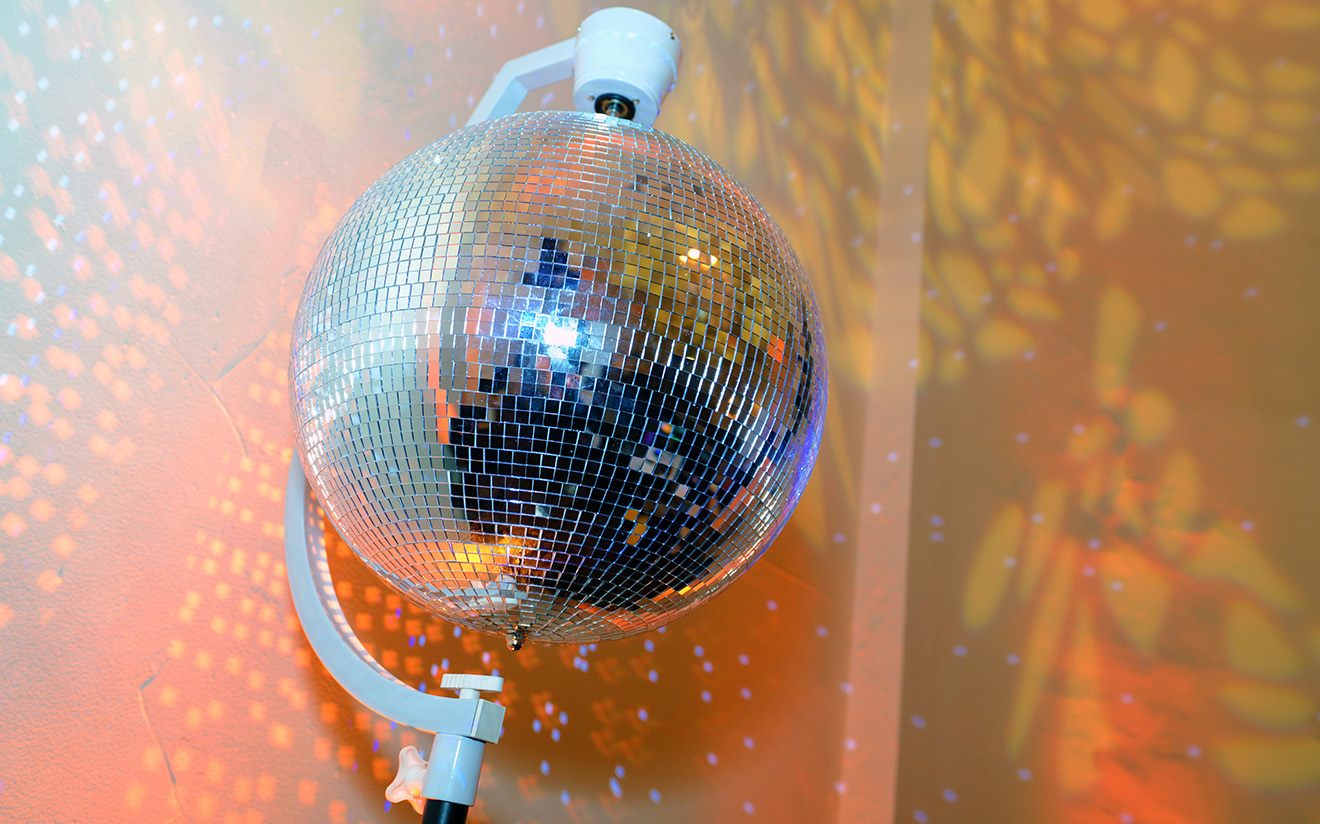 timber-black-crop-absolute-dj