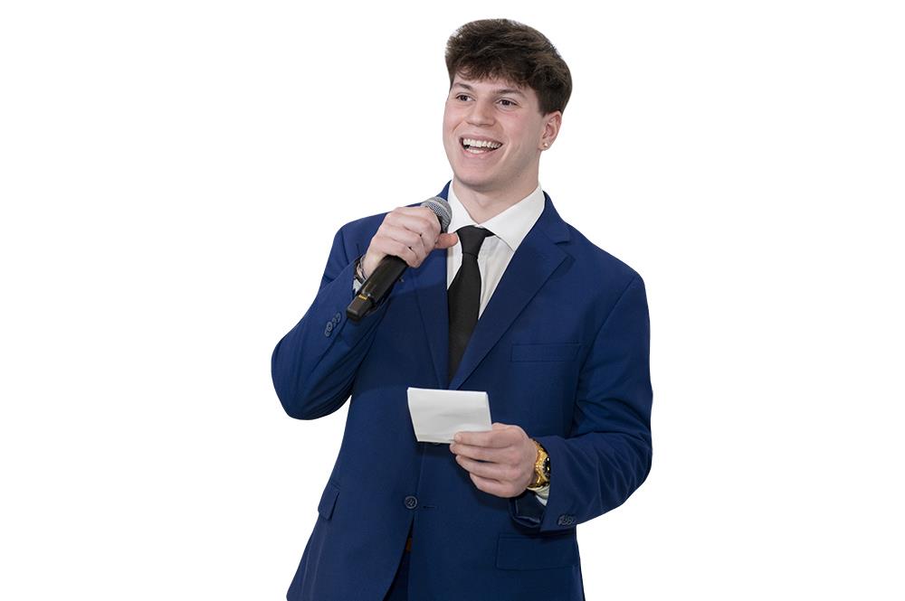 absolute-entertainment-dj-services-Cenzo