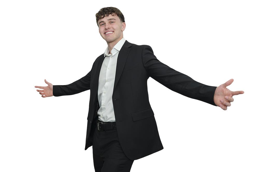absolute-entertainment-dj-services-Cenzo