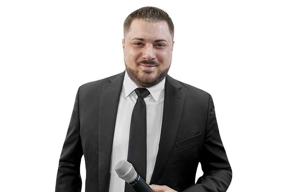 absolute-entertainment-dj-services-Cenzo
